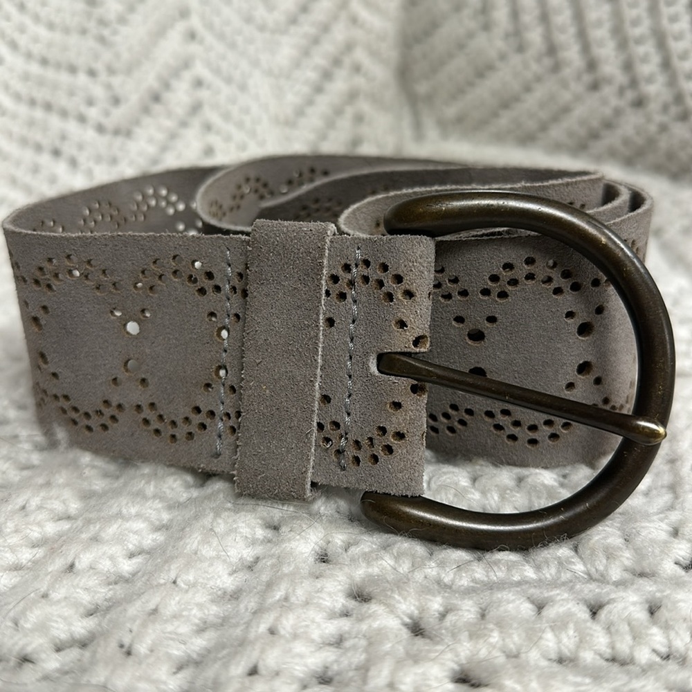 Tooled Leather / Suede Gray Belt EUC, LIKE NEW!, 36" excluding buckle x 2" , M